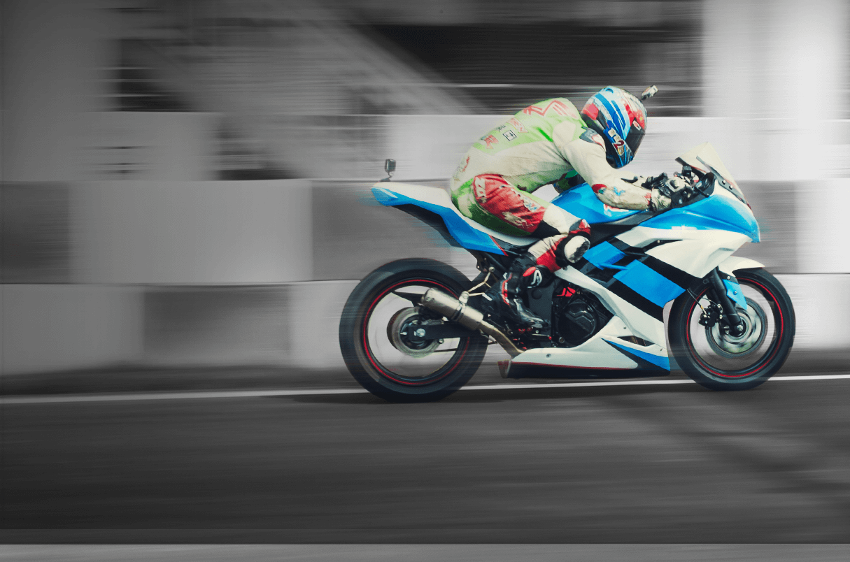 #Dare to Challenge Moments# A Racing Life with Dream and Passion！